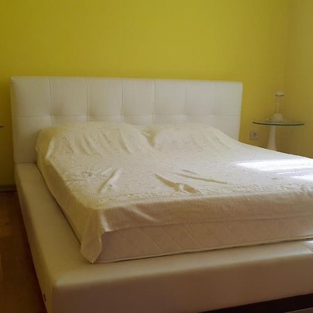 Bh Rialto Apartamento Ilha Ilha Sveti Stefan Exterior foto
