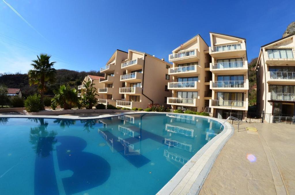 Bh Rialto Apartamento Ilha Ilha Sveti Stefan Exterior foto